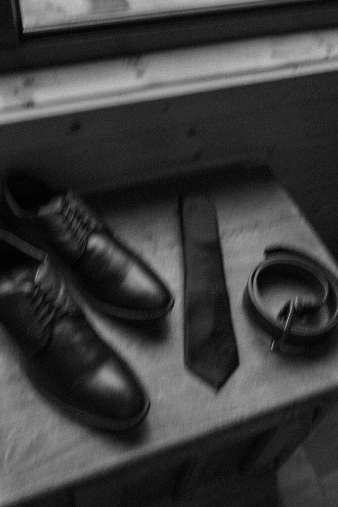 Grooms Tie and belt