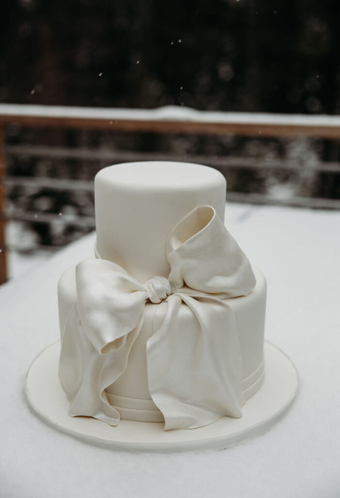 Wedding cake 
