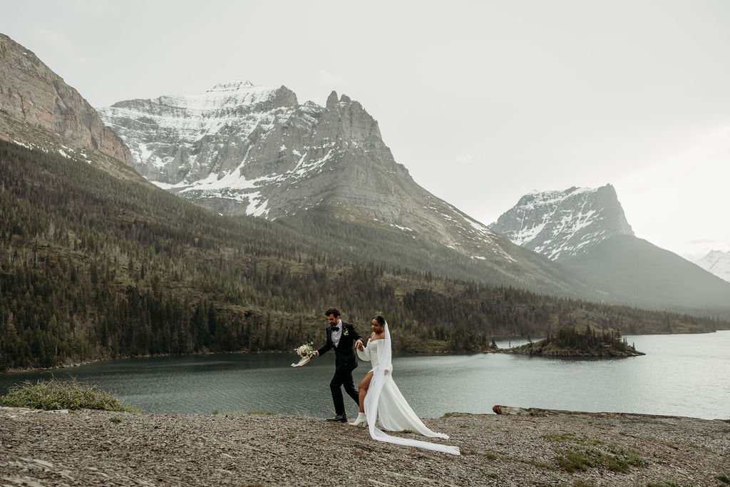 couple posing in gap for their elopement
