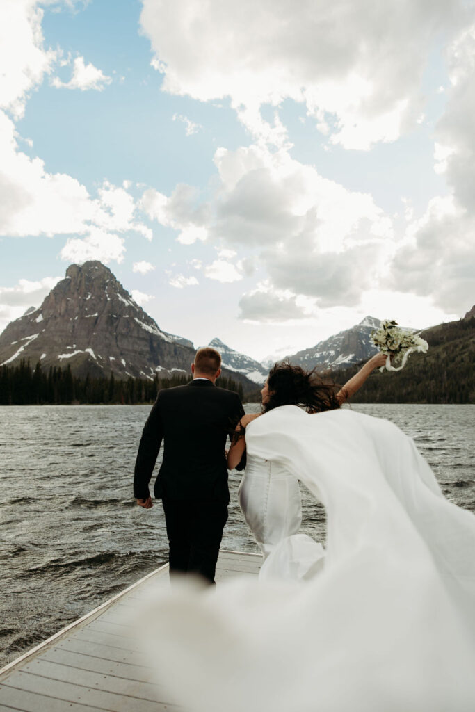 a destination elopement photoshoot in montana
