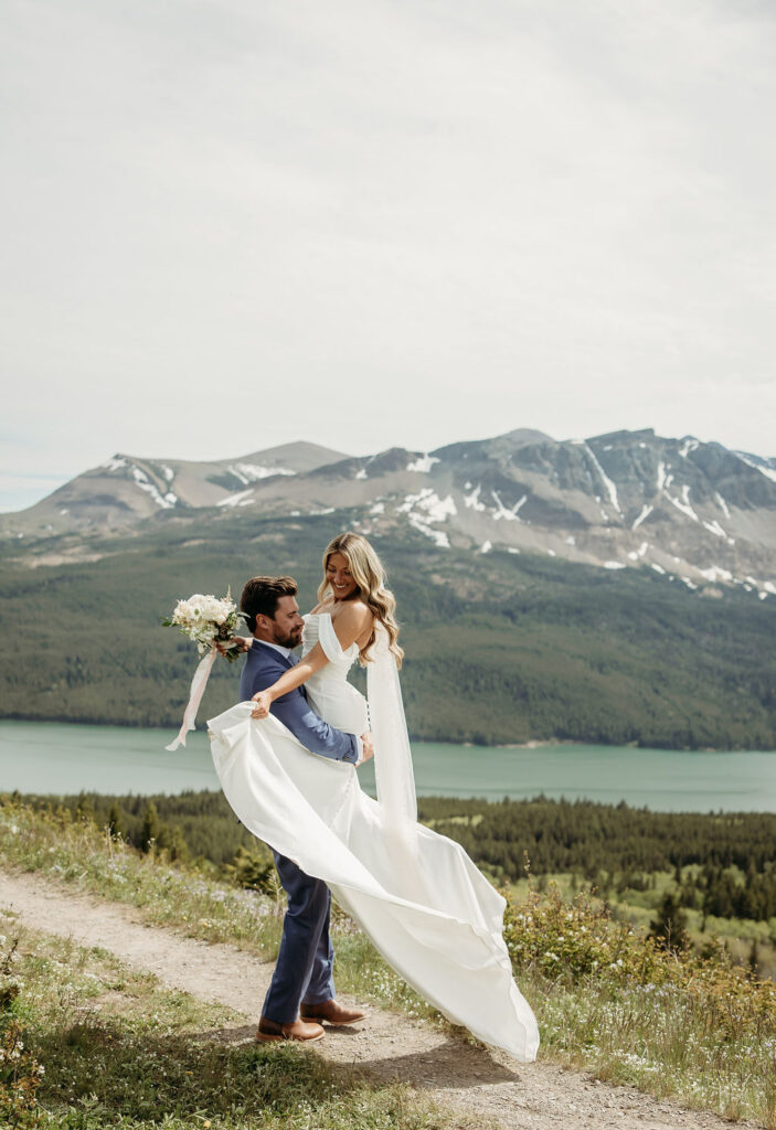 a destination elopement photoshoot in montana