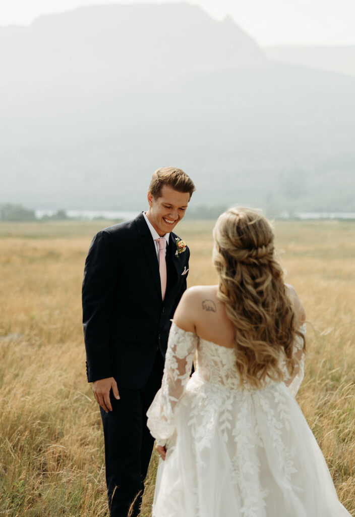 couple having an elopement in gnp
