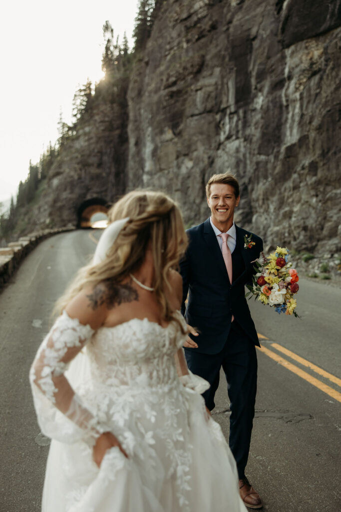 couple having an elopement in gnp
