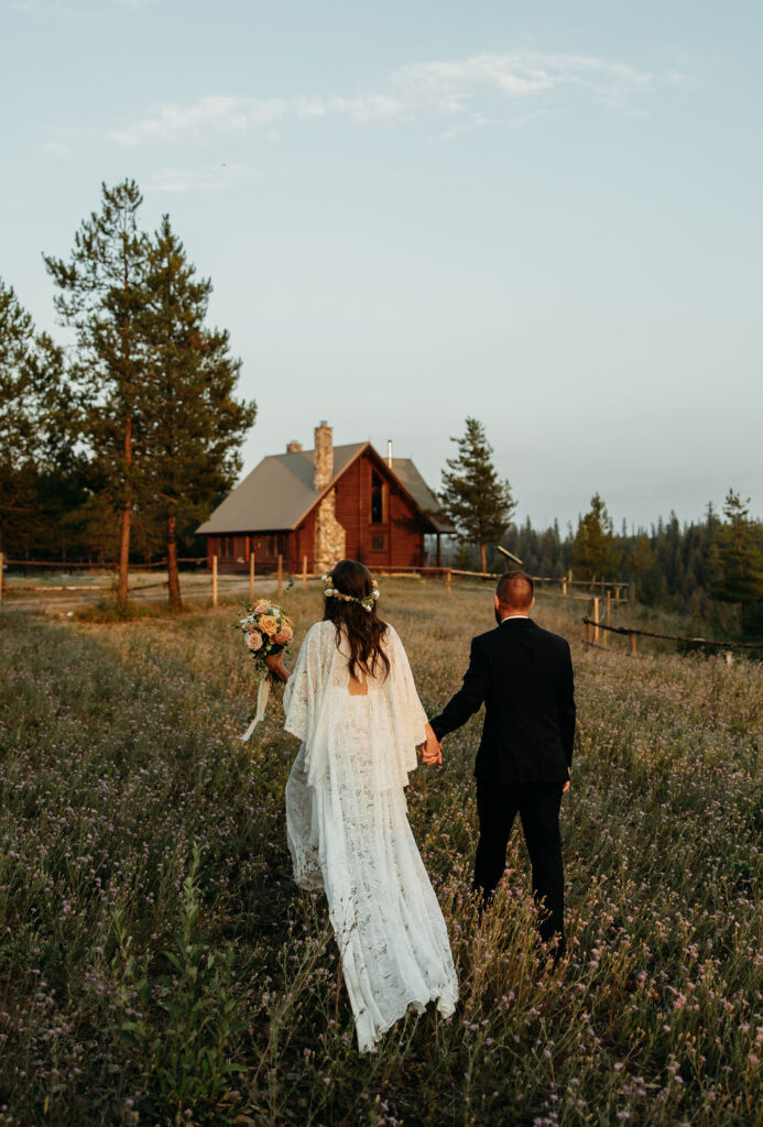 an outdoor elopement photoshoot in montana