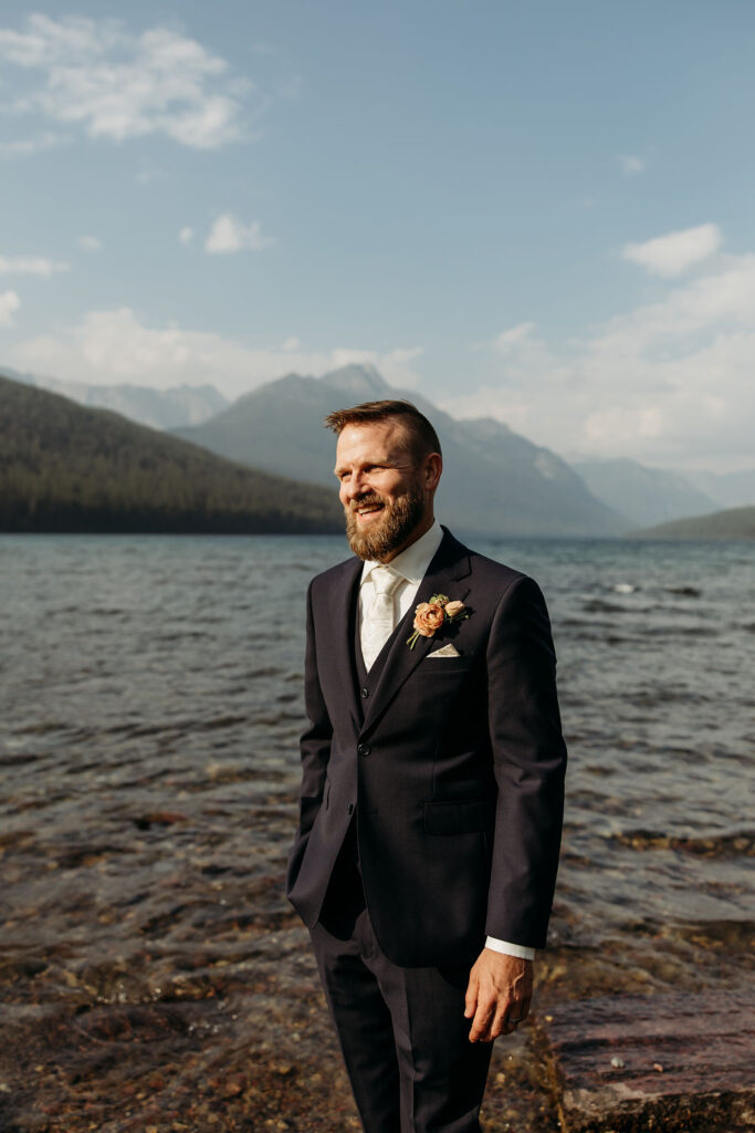 couple in montana having their elopement
