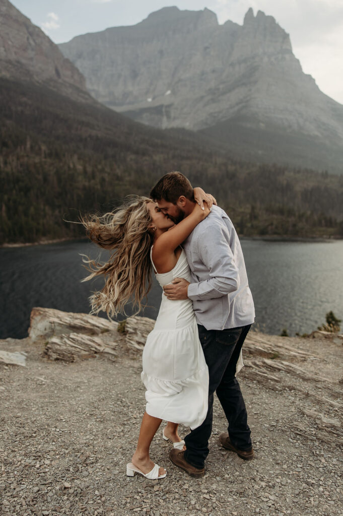 a Montana engagement photoshoot
