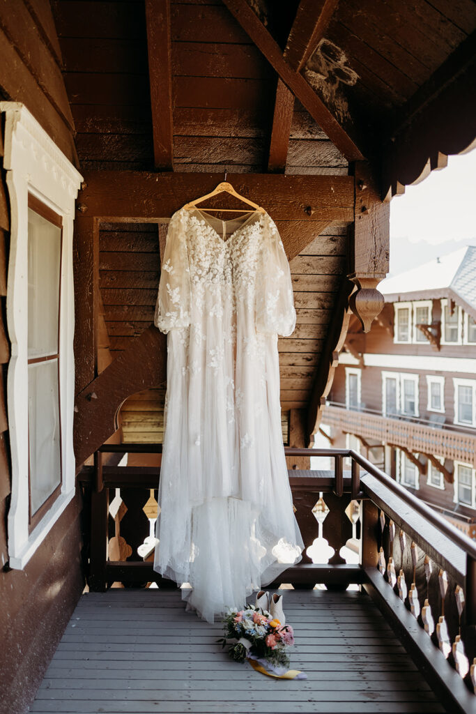 montana elopement wedding detail photos