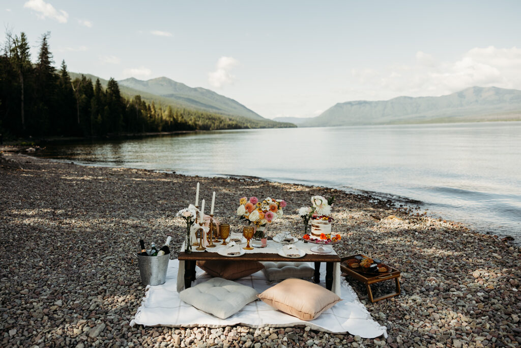 a sunrise elopement photoshoot in gnp
