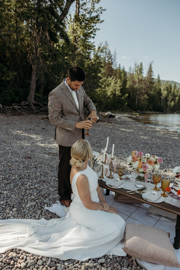 a romantic elopement photoshoot for couples
