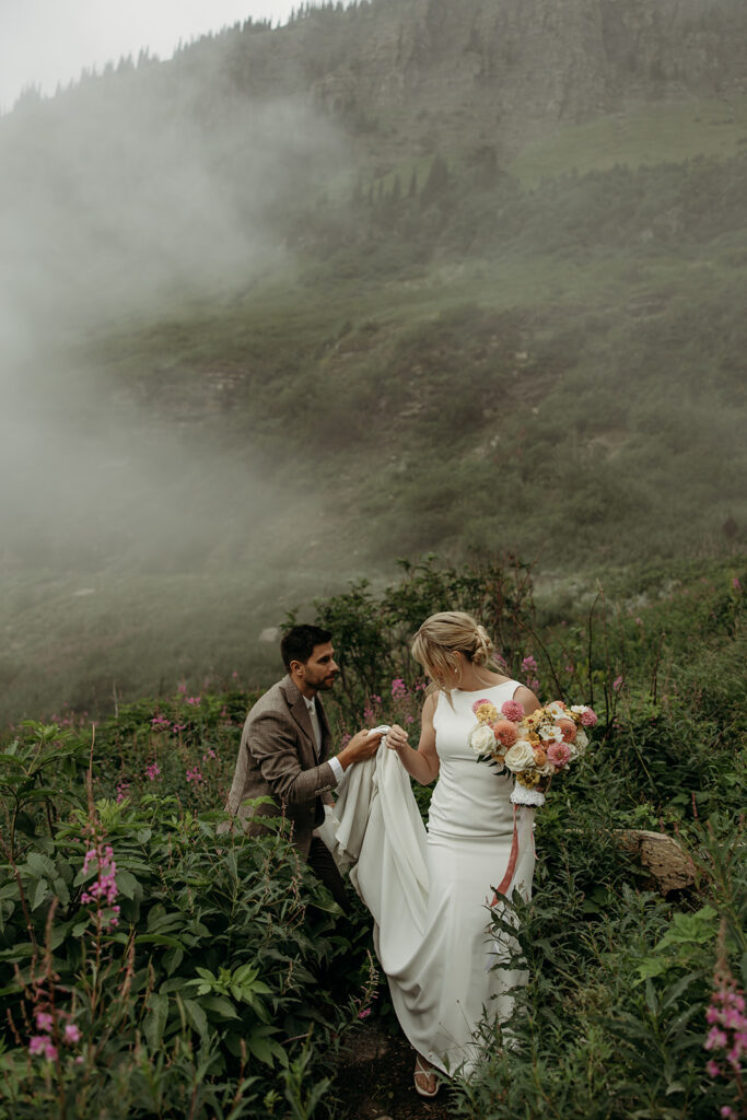 a romantic elopement photoshoot for couples
