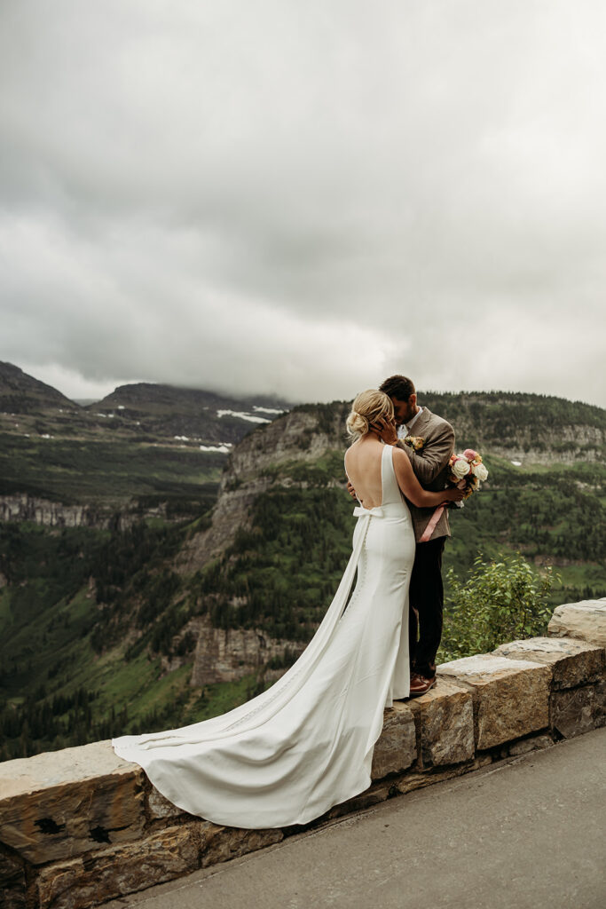 couple posing for elopement photos
