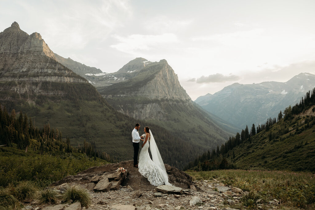 Intimate elopement in Glacier National Park
