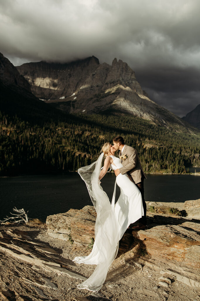 The Ultimate Glacier National Park Elopement Planning Checklist