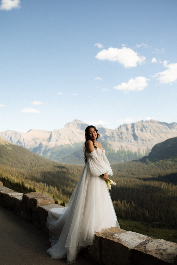 Scenic sunrise elopement portraits in a national park landscape