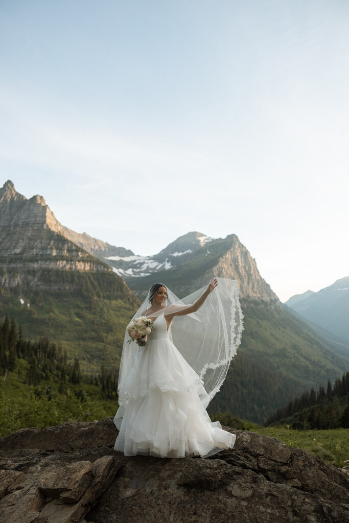 Romantic sunset portraits in a national park setting

