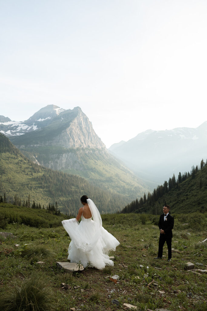 Romantic sunset portraits in a national park setting
